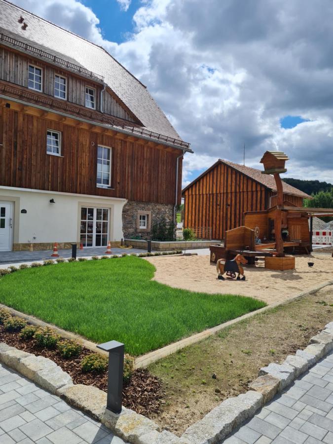 Lerchenberghof: Barrier-Free Family Country Hotel with Apartments and Activities Walddorf  Exterior photo